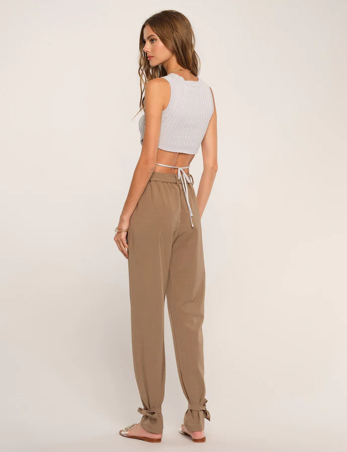 Pantalon TAILLE HAUTE Declan Taupe - HIGH WAISTED Knot Hem Belted Pants