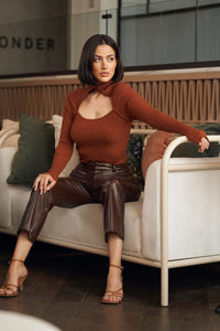 Chandail tricot brun col croisé - Stella rib knit twisted neck women shirt