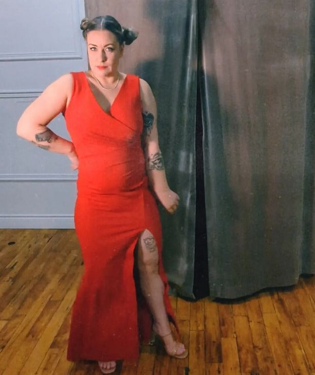 Long Red Dress With V-Neck - Rental 