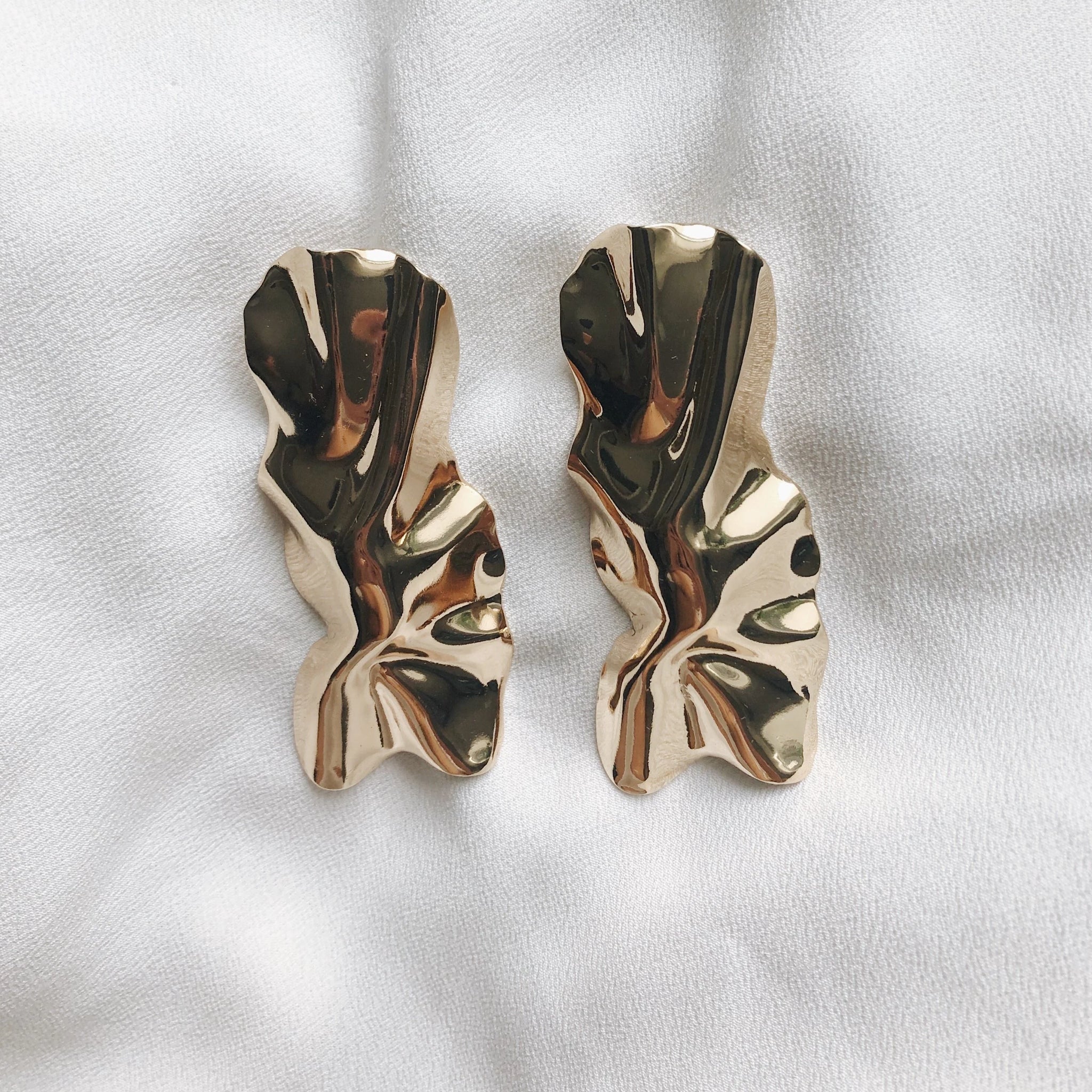 IIona Irregular Gold Earrings - Rental