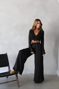 high-waisted flared satin pants - SOVERATO wrinkle free wide leg silk PANTS